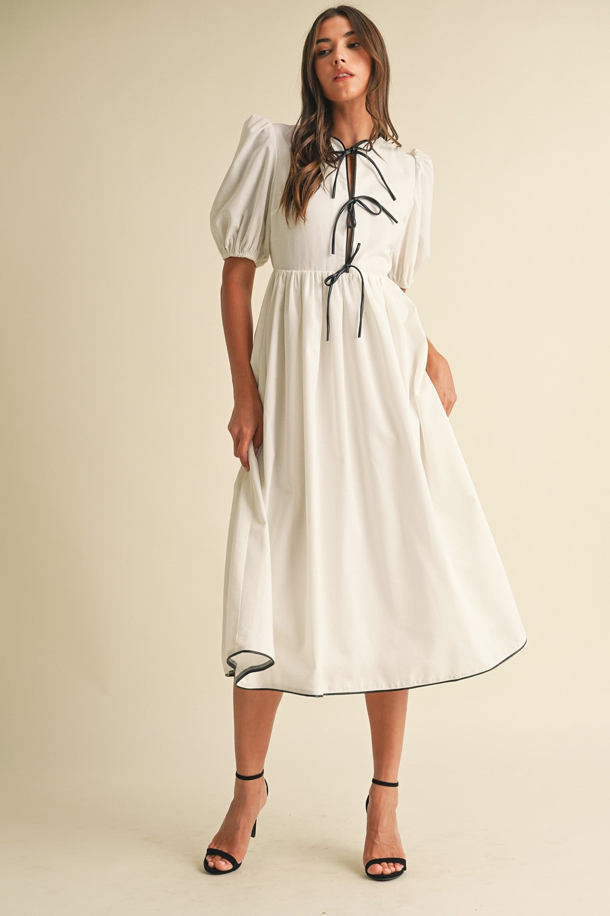 Arc Puff Sleeve Dress