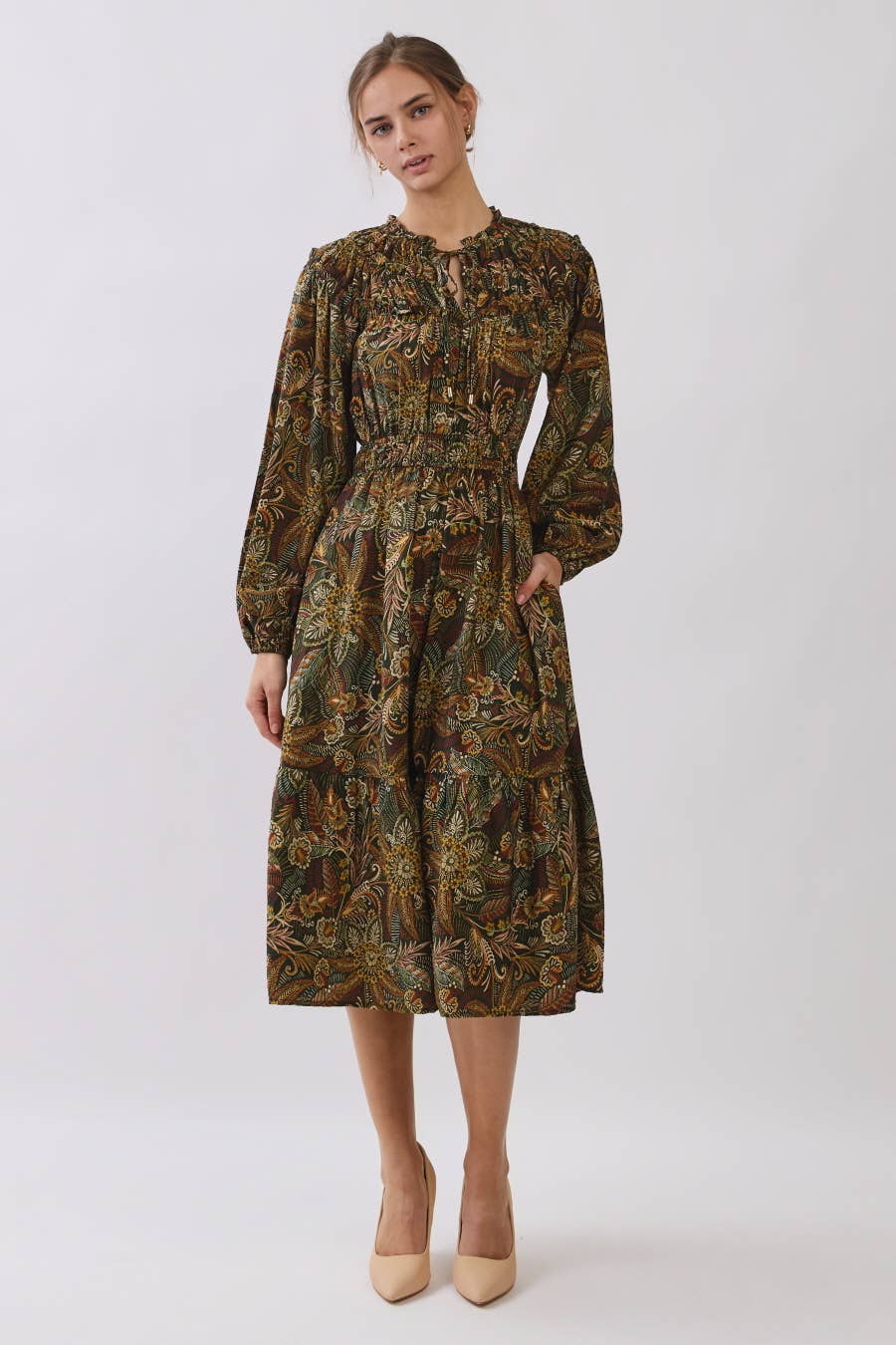 Plus Floral Paisley Print Tiered Midi Dress